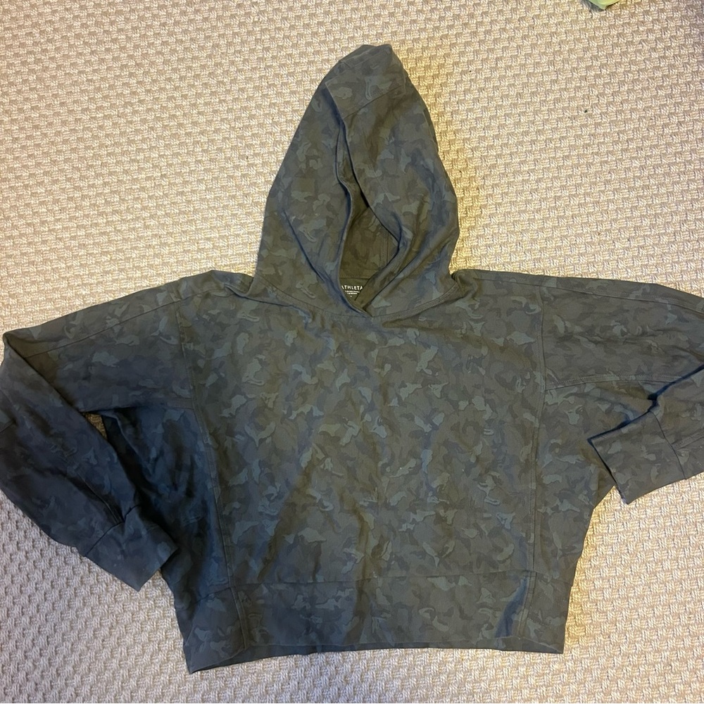 Athleta cropped hoodie - size small